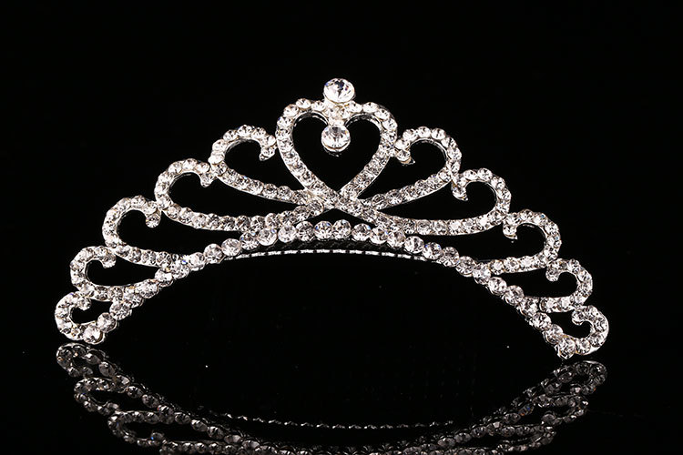 https://fulmo-img-server.com/bridalgleam/9cb97bf5-c53b-400a-af44-7e2425538112.jpg