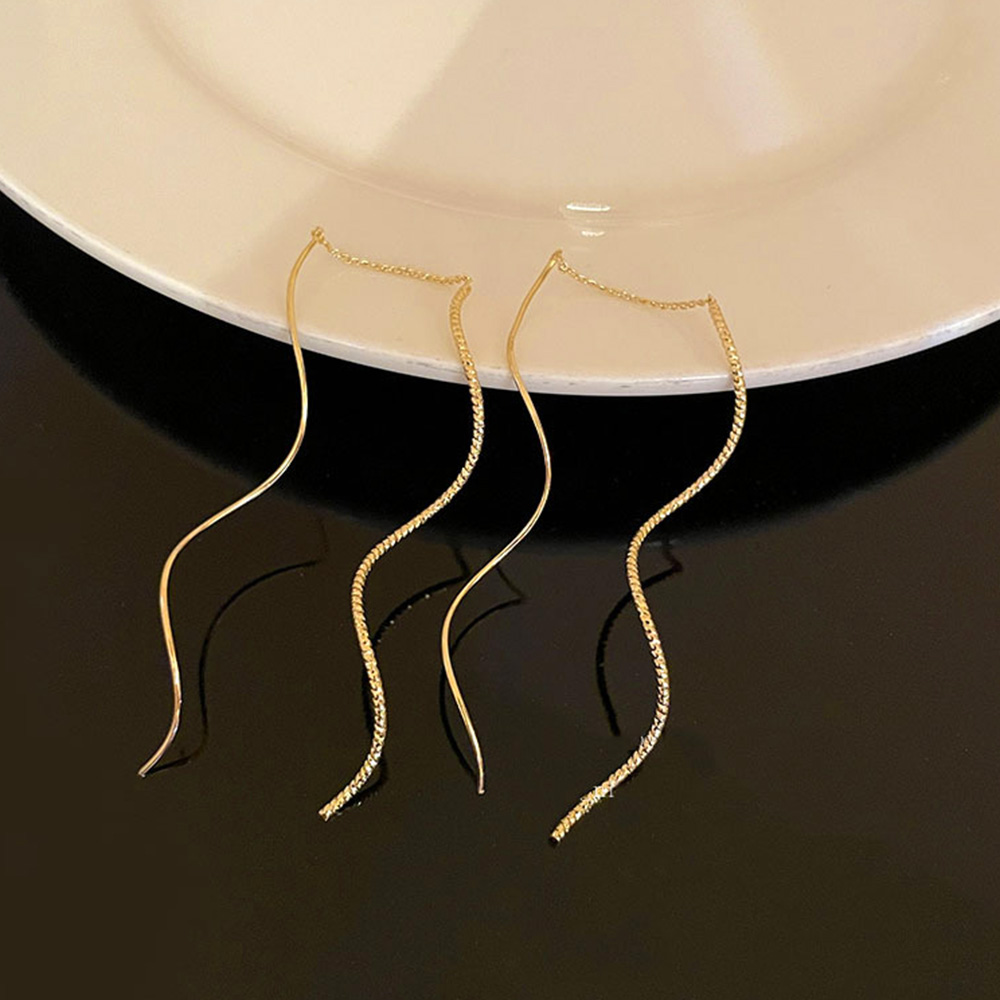 結婚式 アクセサリー 揺れる波型チェーンピアス