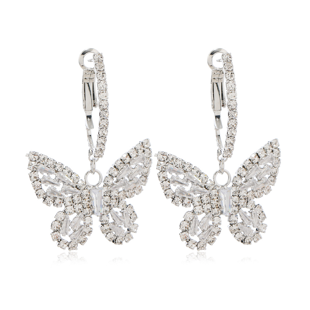 https://fulmo-img-server.com/bridalgleam/b8650e02-38b3-44d9-98ba-218a70290860.jpg