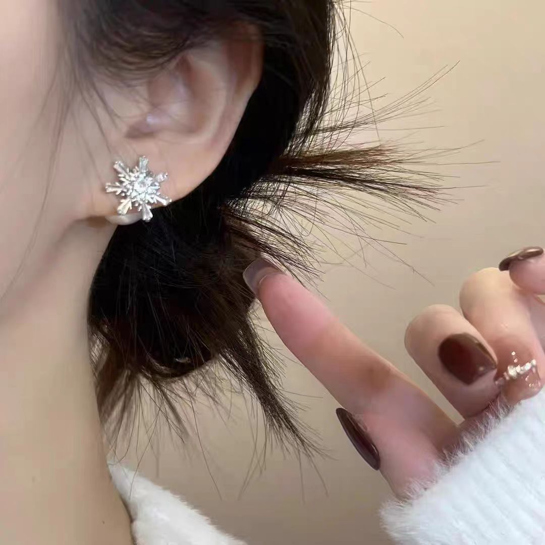 https://fulmo-img-server.com/bridalgleam/bad26d52-752b-4ae4-a0e5-26df009099b2.jpg
