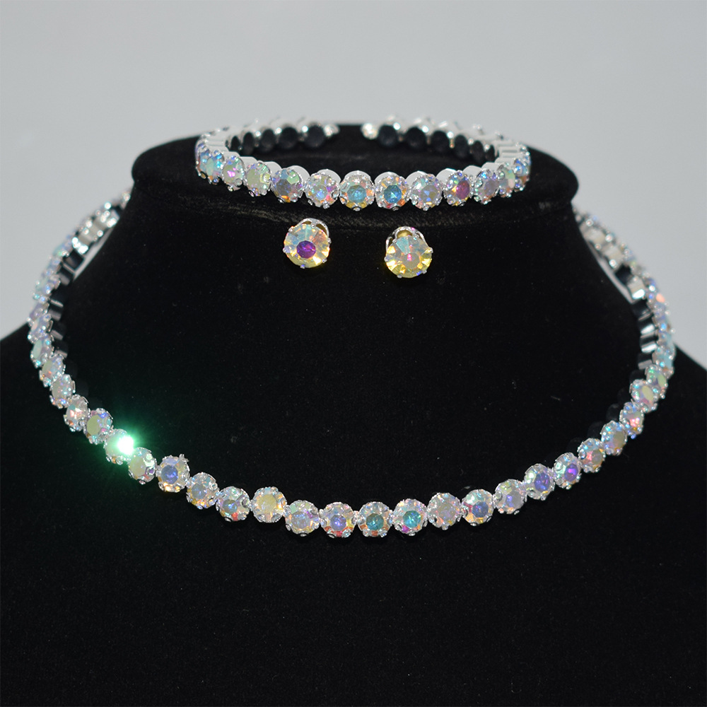 https://fulmo-img-server.com/bridalgleam/d6632882-ad04-4d37-8bb8-ea6b5a3f7b63.jpg