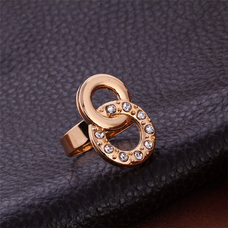 https://fulmo-img-server.com/bridalgleam/f19daa38-447a-4dec-897d-29781de068bd.jpg