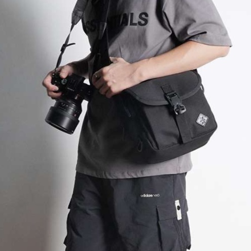 https://fulmo-img-server.com/camera-tote/1735100432566_ilapg3yg_jzhkbvc4