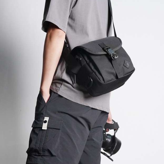 https://fulmo-img-server.com/camera-tote/1735100467084_4eb99cds_fefj059n