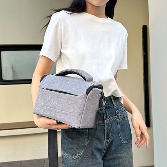 カメラ バッグ コンパクト多機能カメラショルダー