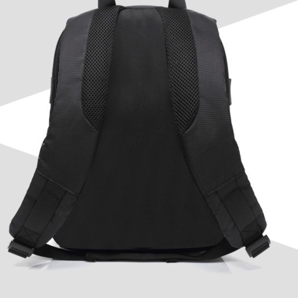 カメラ バッグ 多機能仕切り付きカメラ収納リュックサック