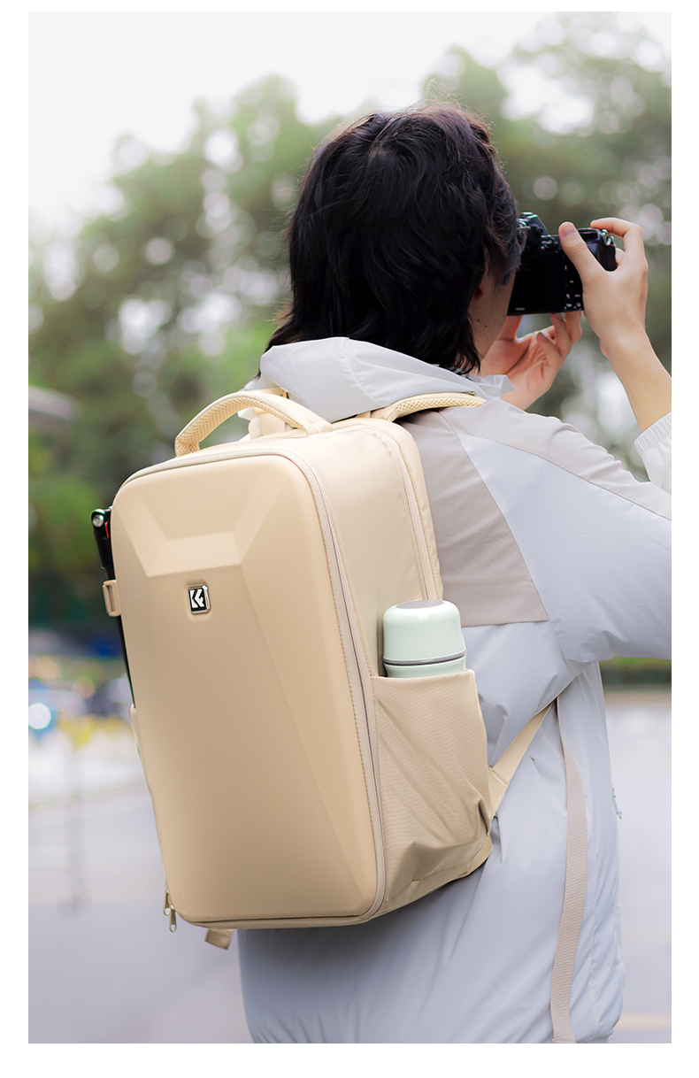 カメラ バッグ 三脚収納可能 防水カメラバックパック