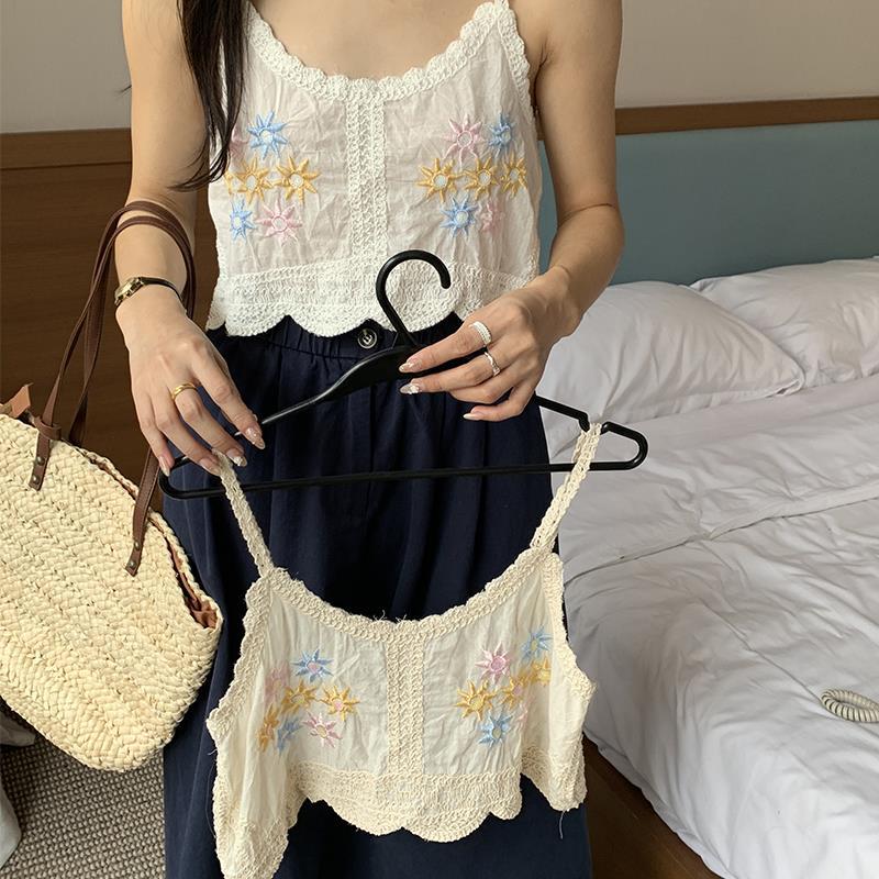 https://fulmo-img-server.com/camirico/44c3eeab-11d2-453b-a028-be1a5bbb7342.jpg