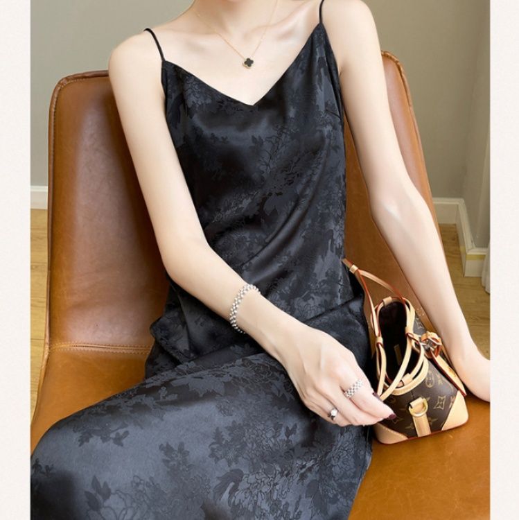 キャミワンピース 花柄ジャガード光沢サテンキャミワンピース