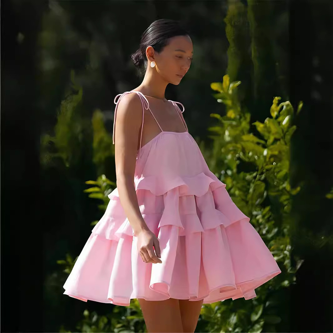 キャミワンピース 肩紐リボン付き三段ティアードフリルキャミワンピース