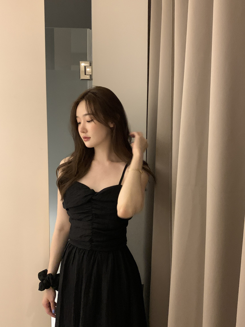 https://fulmo-img-server.com/camiwanpy/4320a45e-c159-4eb8-ac1e-d90c3f0683ac.jpg