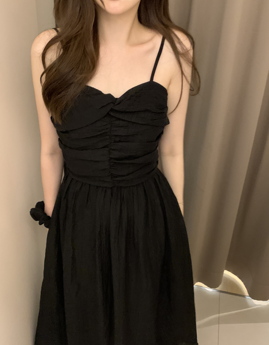 https://fulmo-img-server.com/camiwanpy/4f87e2a6-caa1-4ef0-b8b3-75a4e7949cd6.jpg