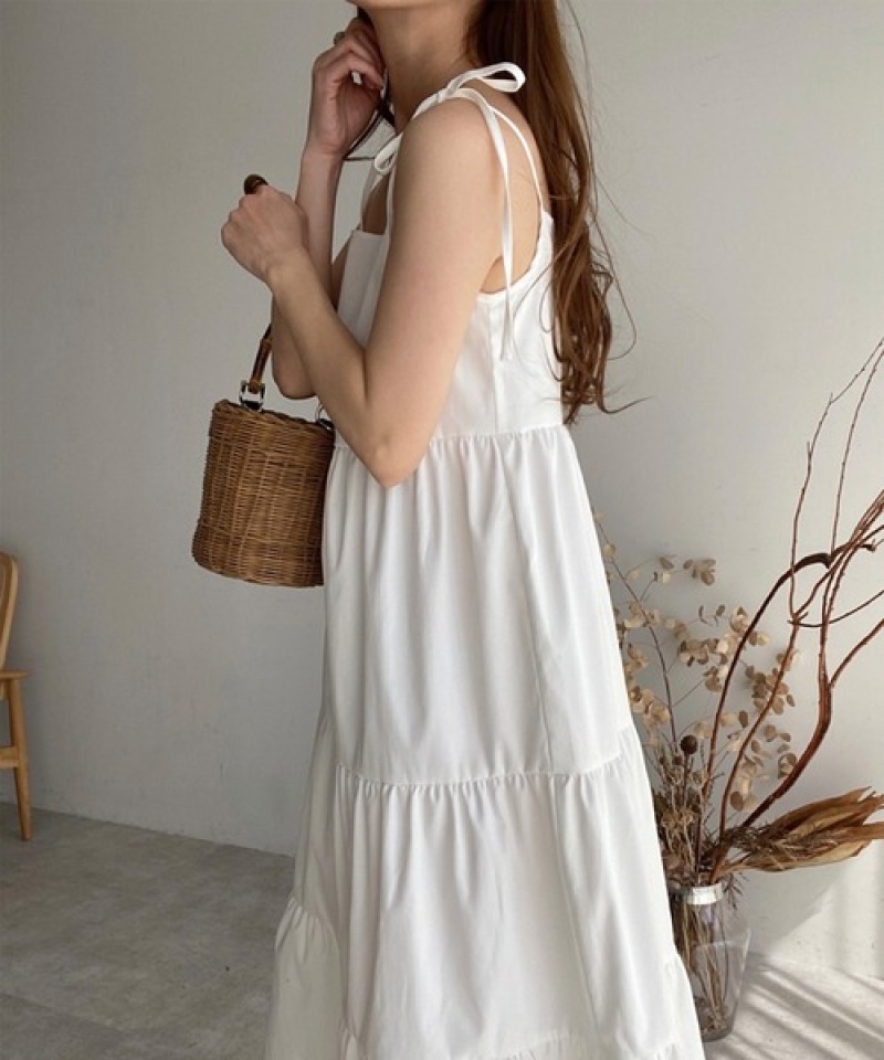 フリルロング丈キャミワンピース体型カバー上品