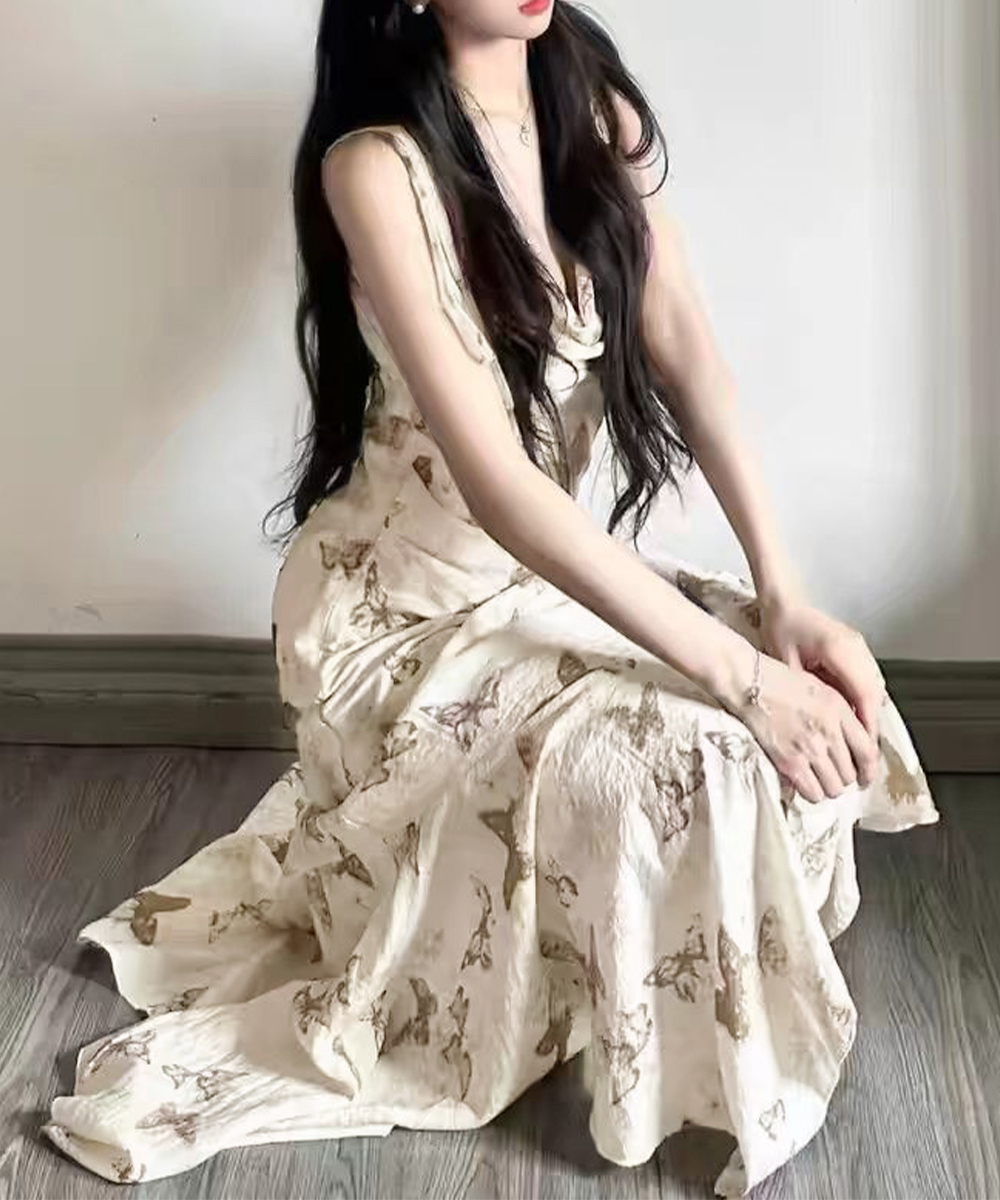 蝶柄ニットキャミワンピース 不規則裾夏服