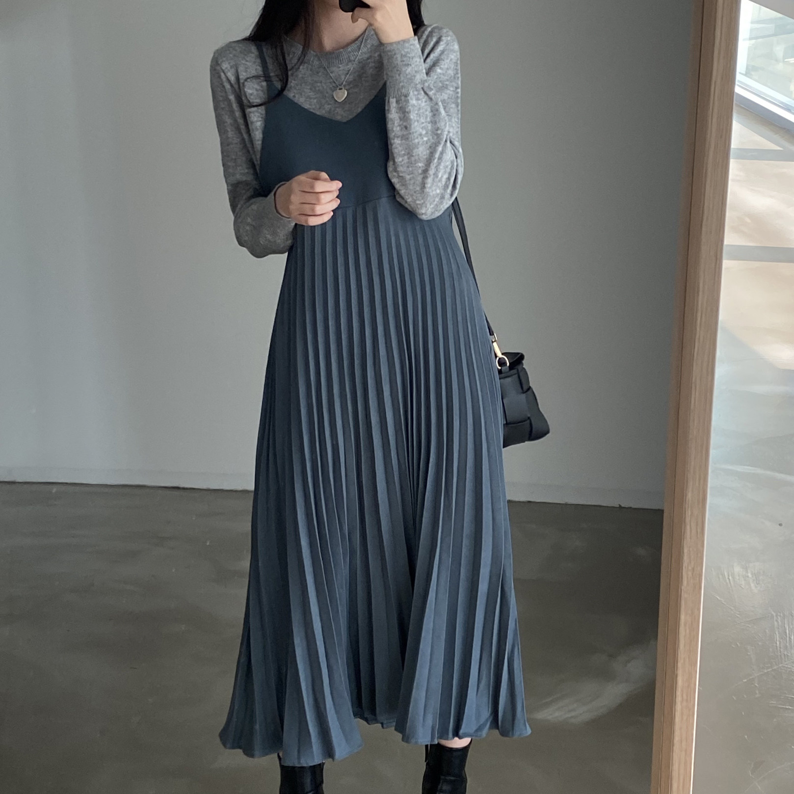 キャミワンピース プリーツロングキャミワンピース