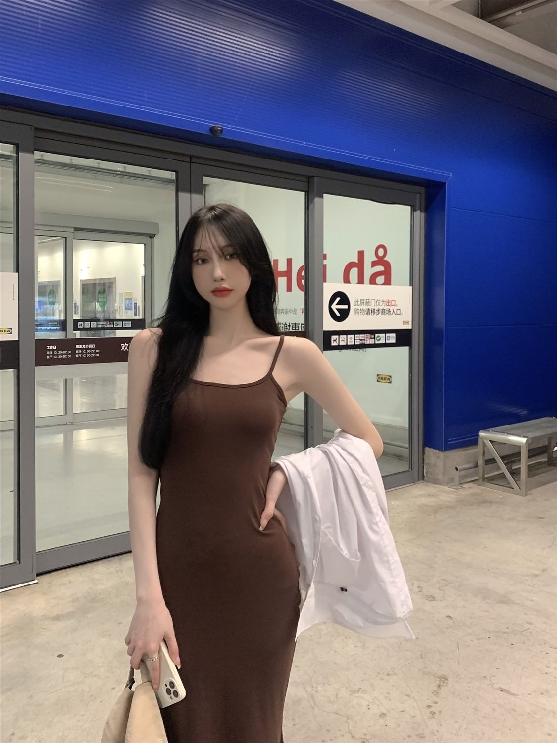 https://fulmo-img-server.com/camiwanpy/cad150a0-3ad8-4cd1-af5c-cabd86828943.jpg