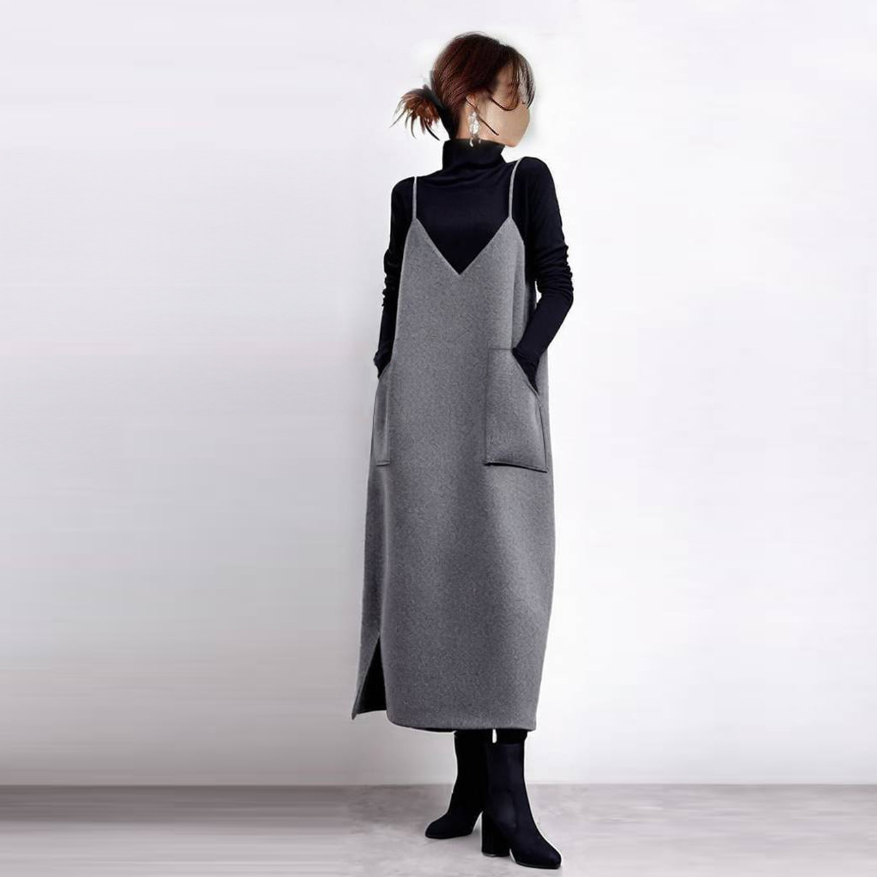 キャミワンピース 深Vネックポケット付きミディ丈キャミワンピース