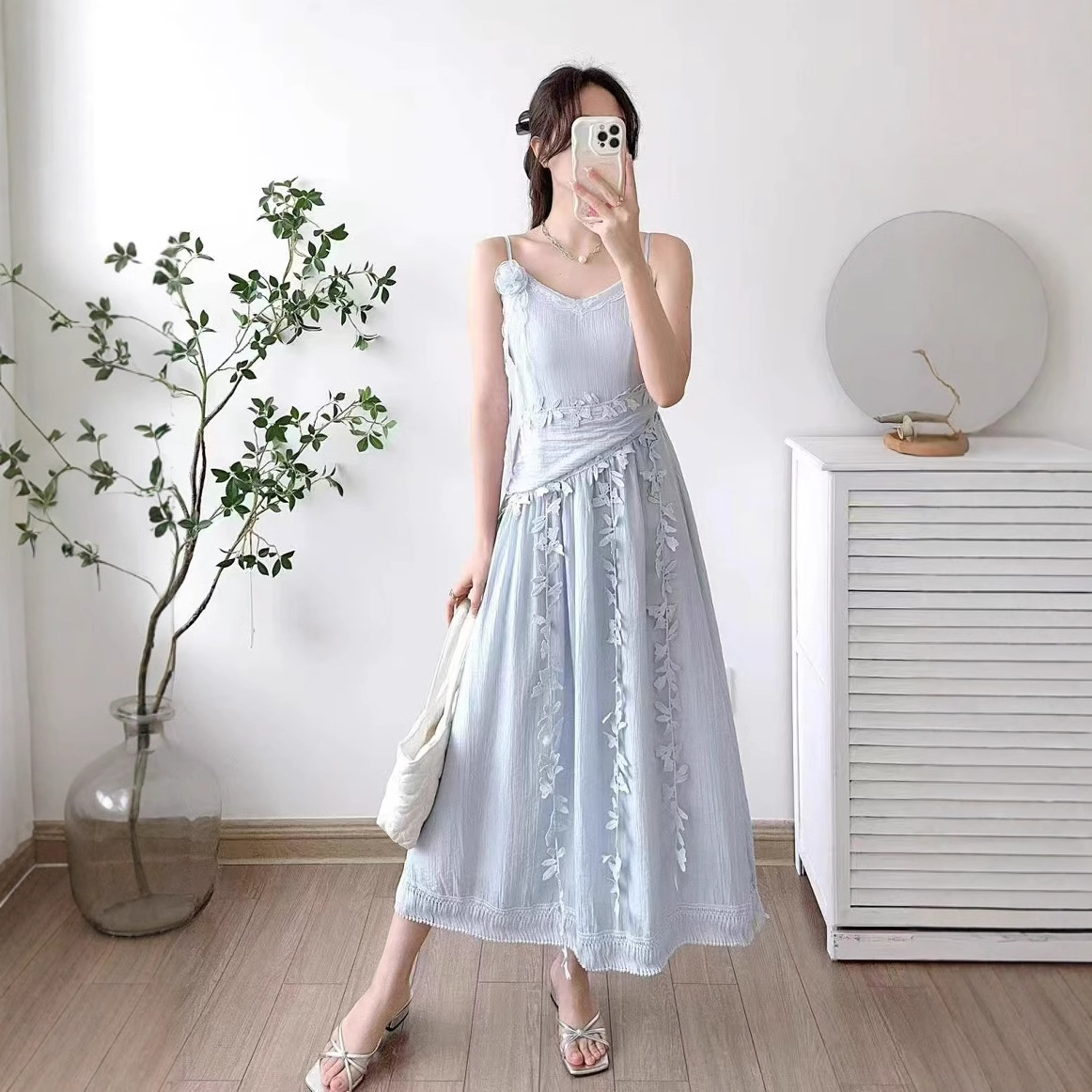 https://fulmo-img-server.com/camiwanpy/ecd6705d-d1b6-4ff5-bdf0-ff8cc961e6b3.jpg