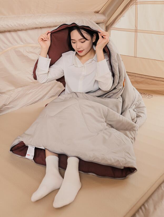 キャンプ用品 多機能抱き枕型寝袋 保温仕様 キャンプ用