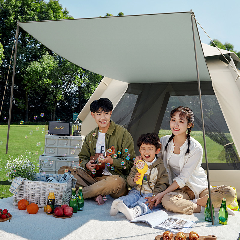 キャンプ用品 家族で楽しむ大型日除け付きメッシュテント