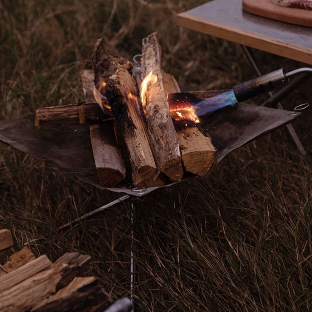 キャンプ用品 野遊び焚火プレート