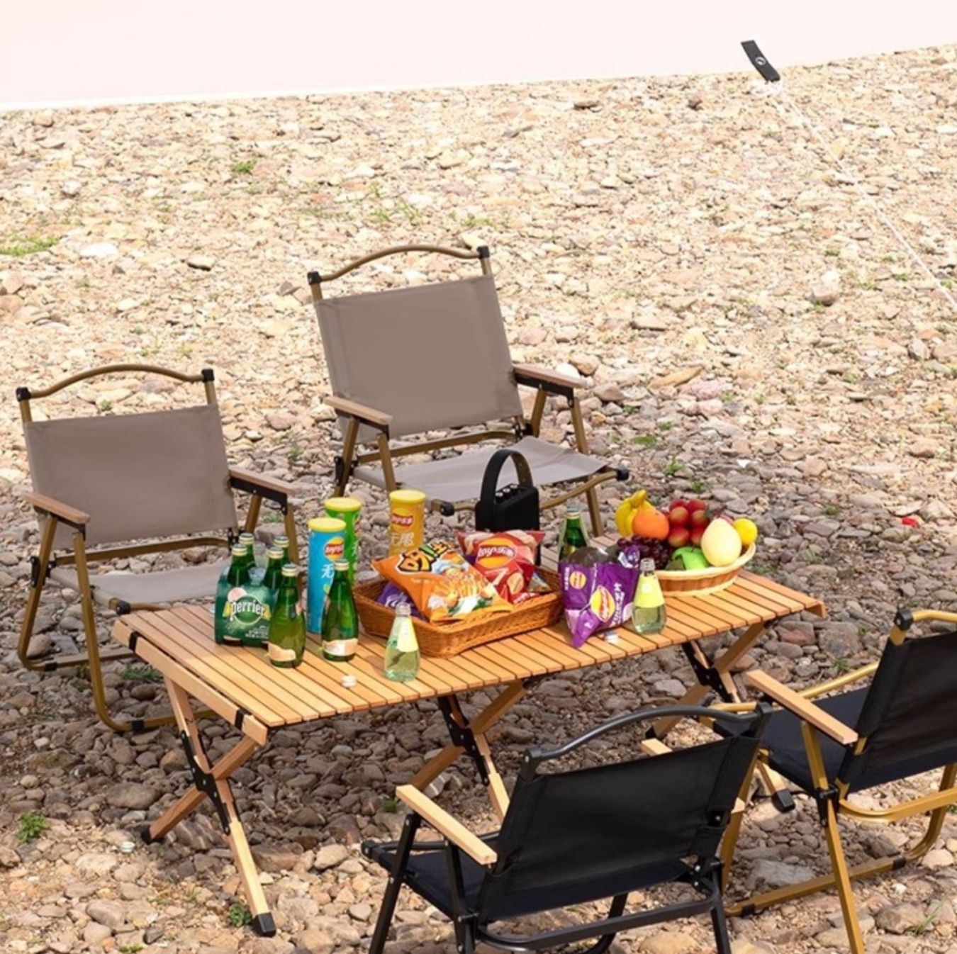 キャンプ用品 木製アーム 折りたたみリラックスチェア