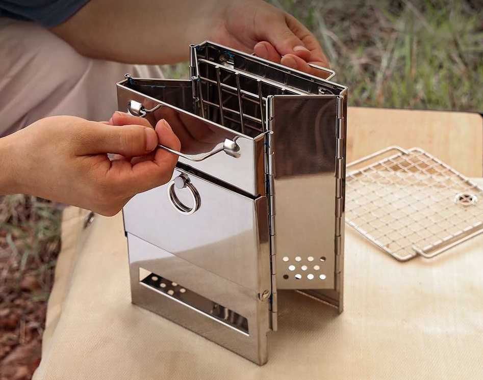キャンプ用品 折りたたみ式コンパクト焚き火台