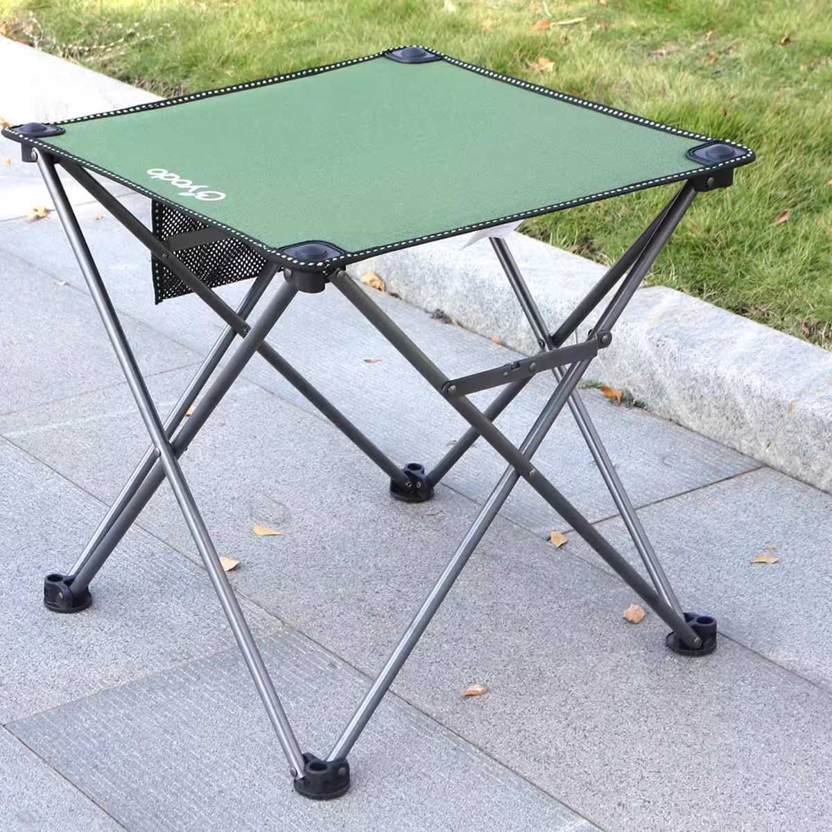 キャンプ用品 軽量折りたたみ式アウトドアテーブル