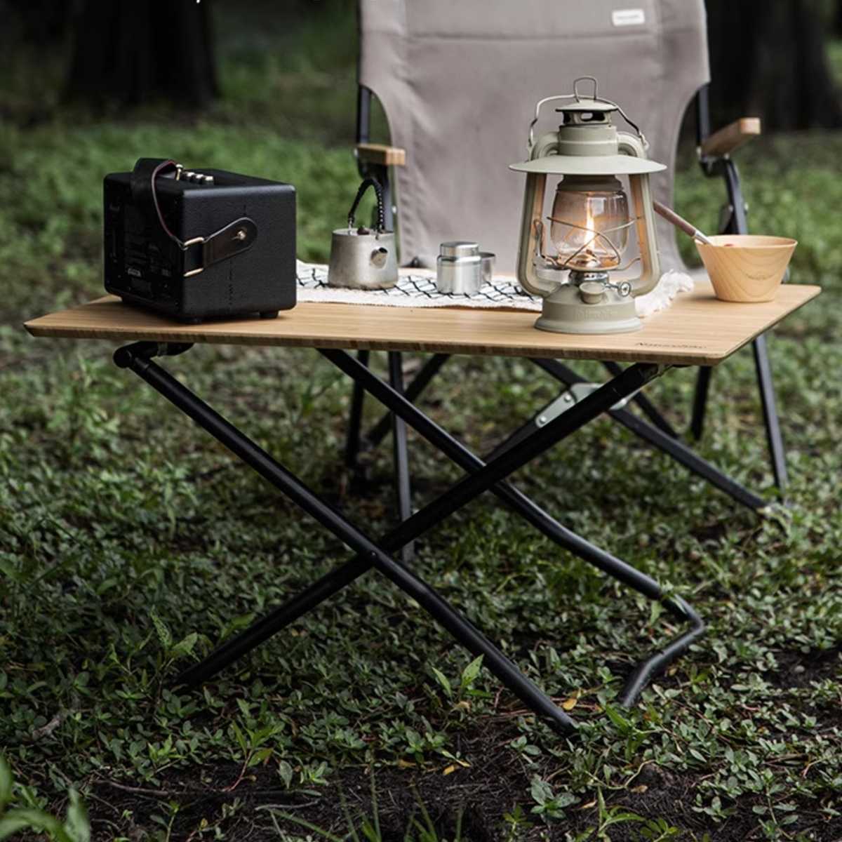 キャンプ用品 軽量折りたたみ式アウトドアテーブル