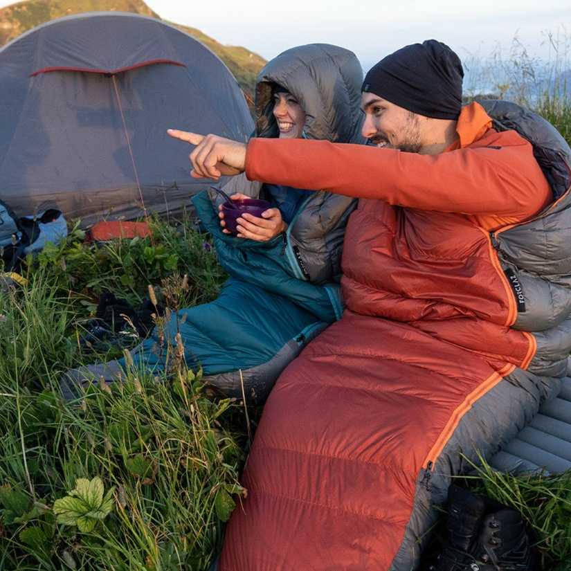 キャンプ用品 アウトドア快適プレミアム寝袋