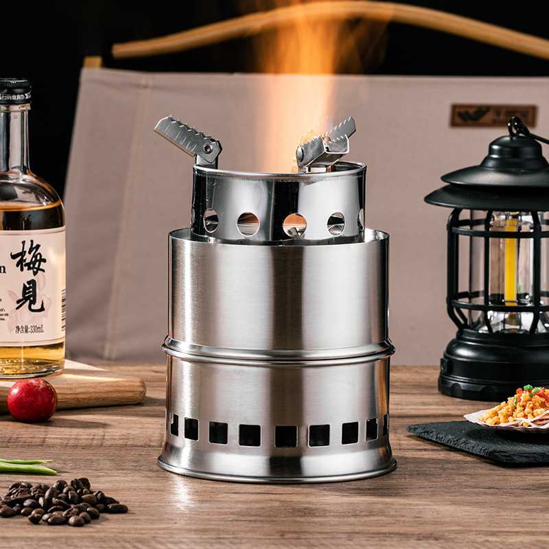 キャンプ用品 焚き火風ウッドストーブランタン