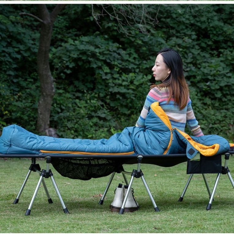 キャンプ用品 快眠折りたたみ式軽量寝袋
