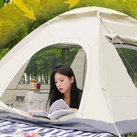 キャンプ用品 自動設営式ワンタッチドーム型テント