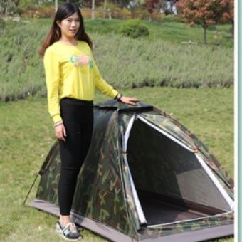 キャンプ用品 迷彩柄コンパクト二人用ドーム型テント