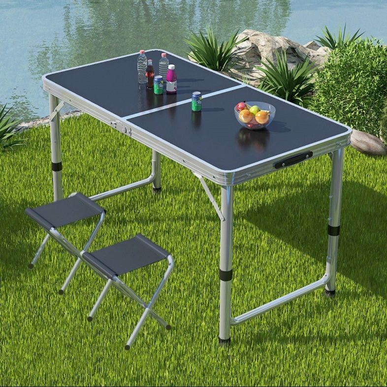 キャンプ用品 折りたたみ式キャンプテーブル椅子二脚付きセット