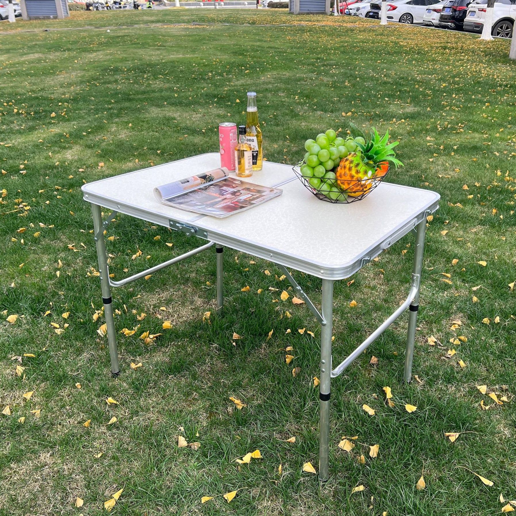 キャンプ用品 高さ調節機能付き軽量折りたたみキャンプテーブル