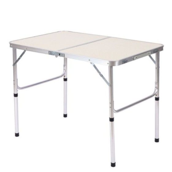 キャンプ用品 高さ調節機能付き軽量折りたたみキャンプテーブル