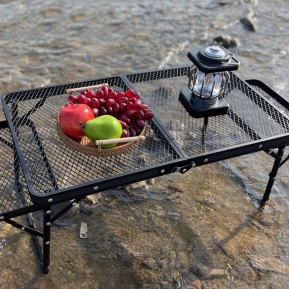 キャンプ用品 軽量折りたたみ式メッシュキャンプテーブル