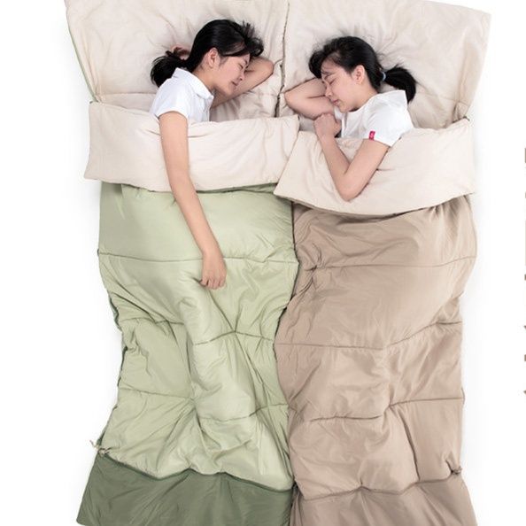 キャンプ用品 二人用連結可能ゆったり封筒型寝袋