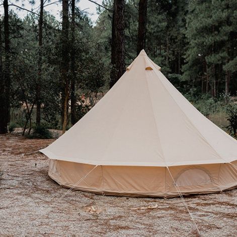 キャンプ用品 円錐型大型ワンポールテント家族用居住空間