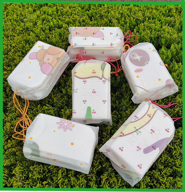 キャンプ用品 お子様喜ぶ！折りたたみ式遊べるマット