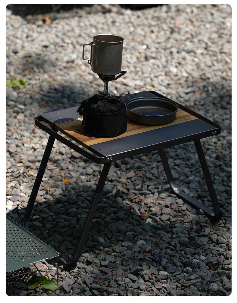 キャンプ用品  折りたたみ式コンパクトキャンプテーブル