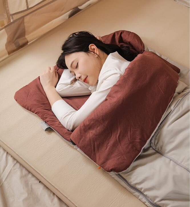 キャンプ用品 多機能抱き枕型寝袋 保温仕様 キャンプ用