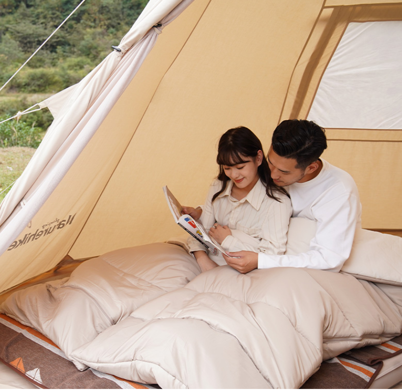 キャンプ用品 二人用連結可能ゆったり封筒型寝袋