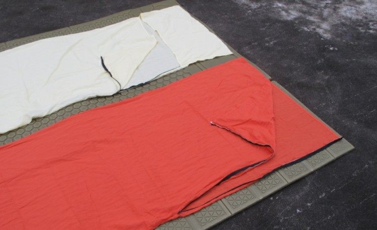 キャンプ用品 封筒型軽量寝袋枕付き快適仕様