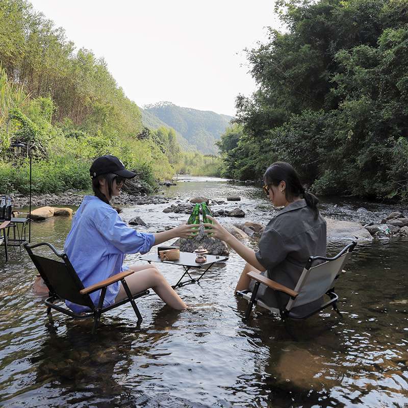 キャンプ用品  折りたたみ式キャンプチェア 渓流座り心地