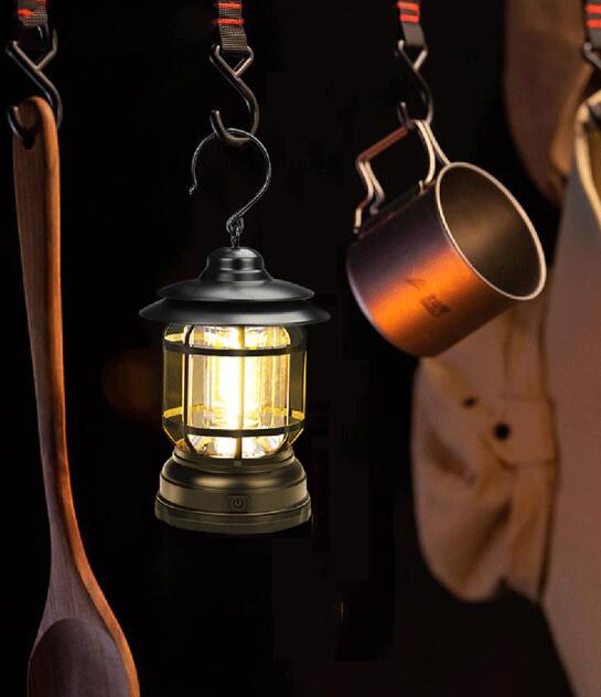 キャンプ用品 手持ち馬灯風ランタン 屋外キャンプ灯 吊り下げ式