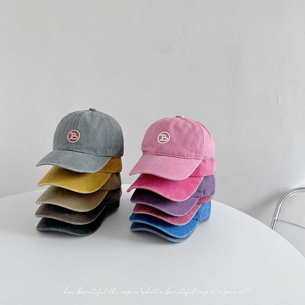 キャップ　メンズ 上質ヴィンテージ風ワッペン付き帽子