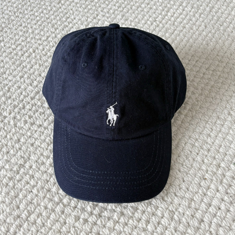キャップ　メンズ 上質素材 馬刺繍 ベーシックキャップ