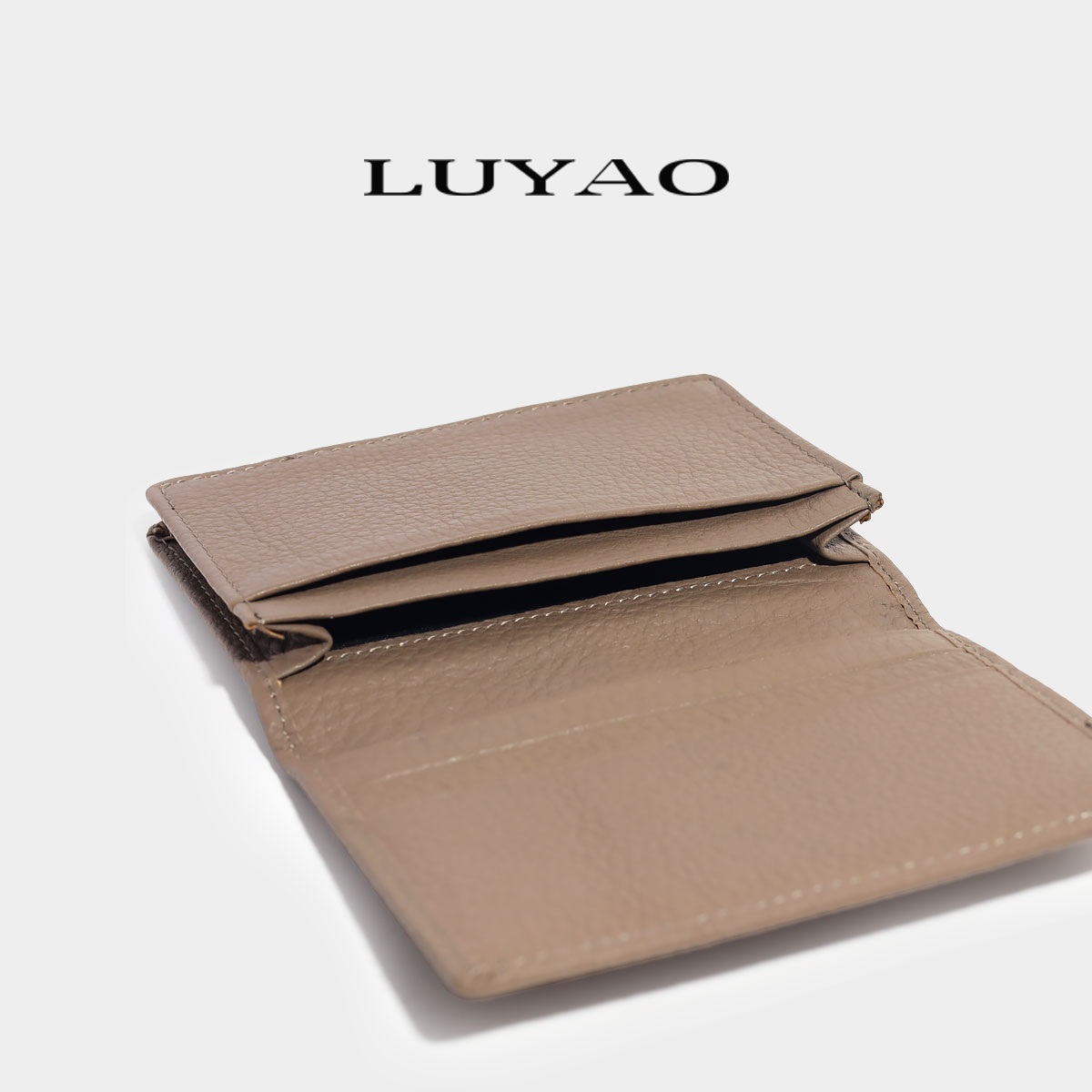 https://fulmo-img-server.com/cardcasemarket/038d6389-e9f6-4334-a30f-e555fb33d40c.jpg